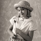 AISF s2  "Classicality" classic style portraits and figurative art by Jeff Knowles : portrait, fine portrait, classic, classical, traditional, figurative, adult, child, parent, sibling, pregnancy, maternity, teen, preteen, tween, child, family, contemporary, Ardent Images